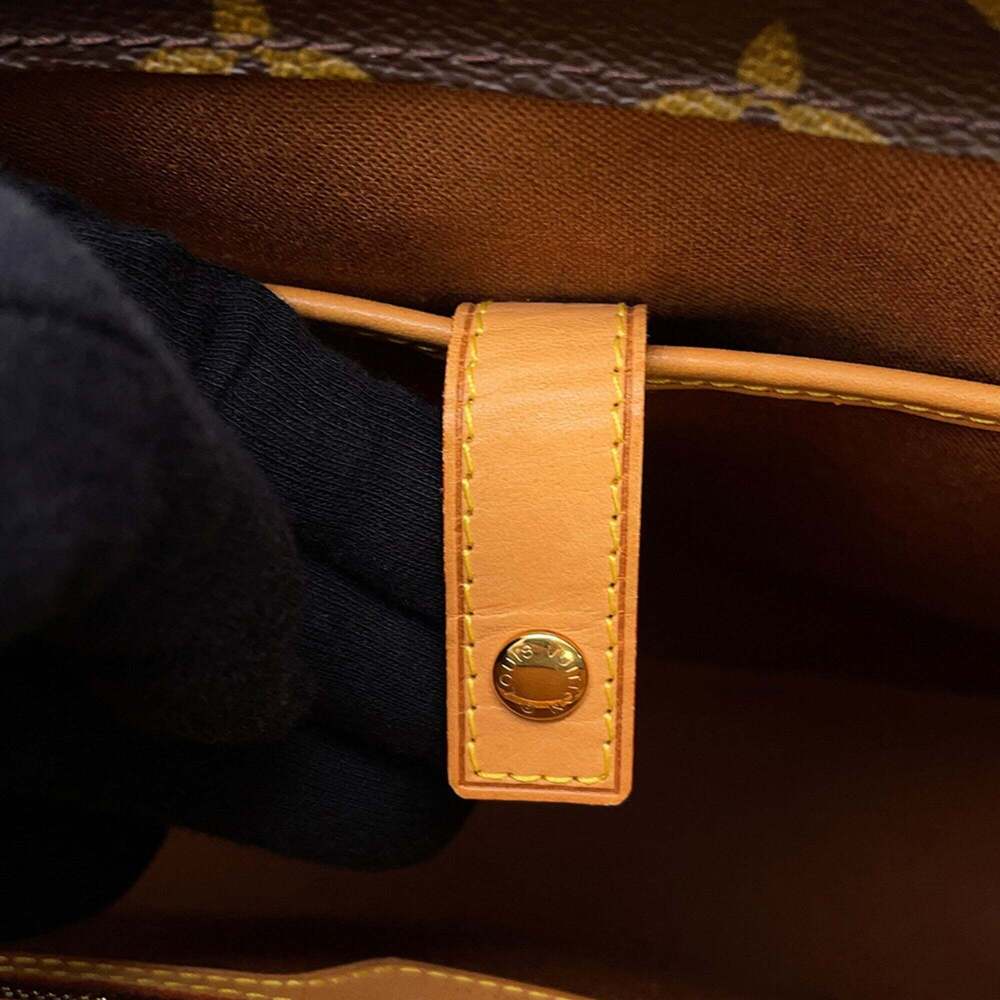 LOUIS VUITTON Brown Monogram Shoulder Bag - Picture 10 of 16